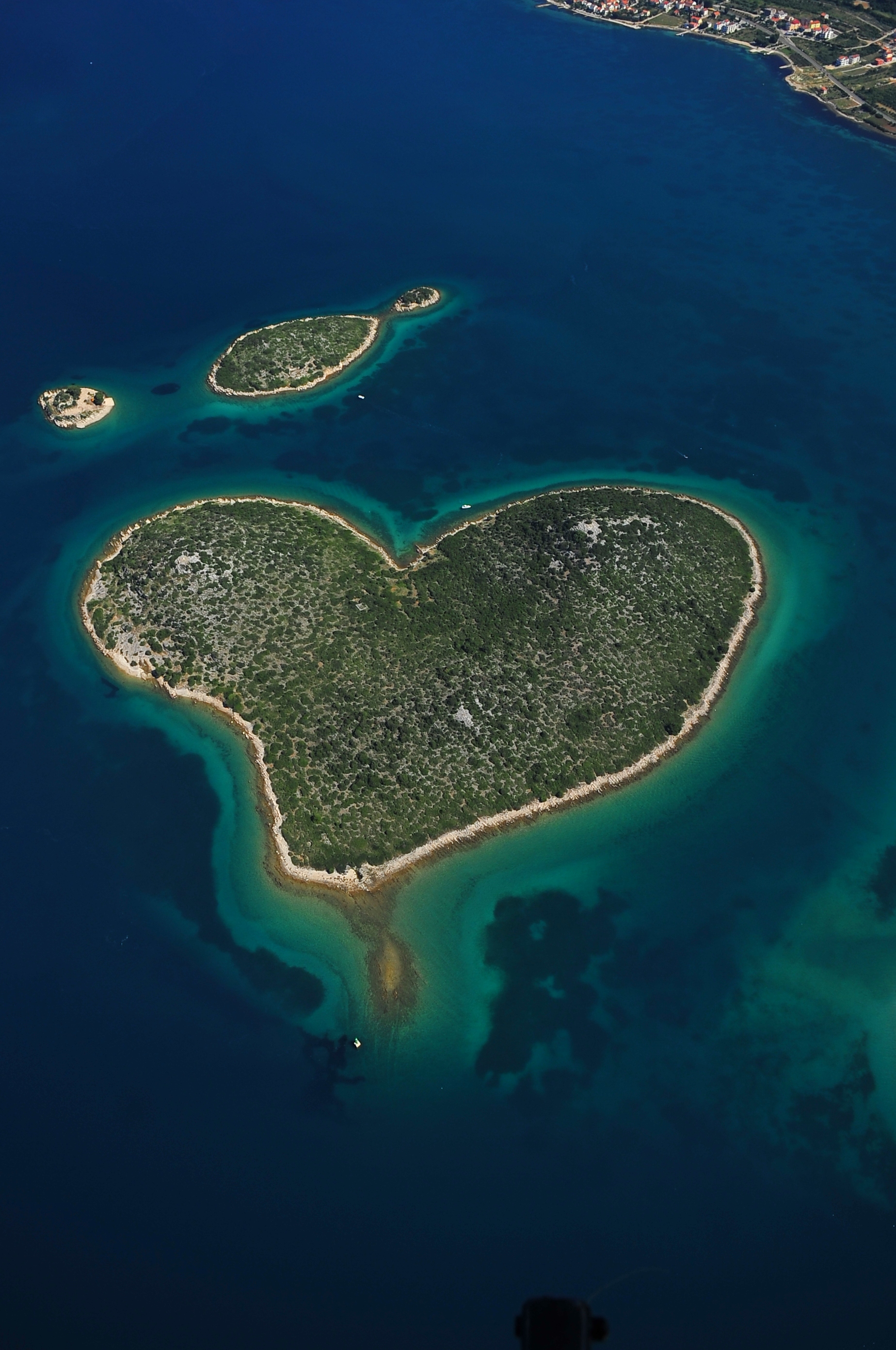 otok srce Galešnjak