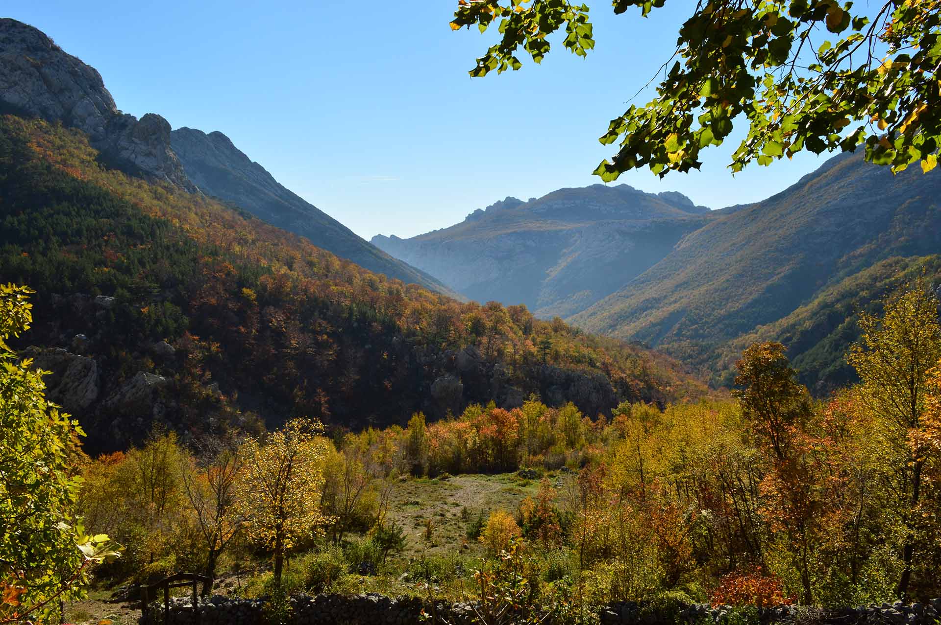 GUIDE TO PAKLENICA NATIONAL PARK